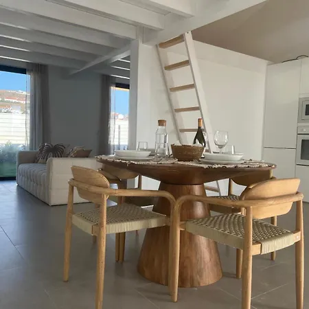 Casa Zavial *